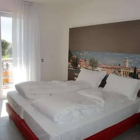 Residence Rivachiara Room photo