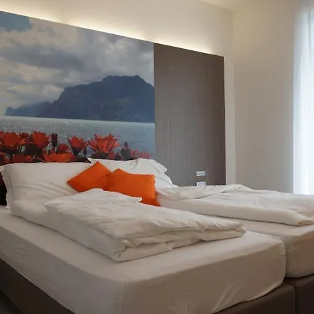 Residence Rivachiara Room photo